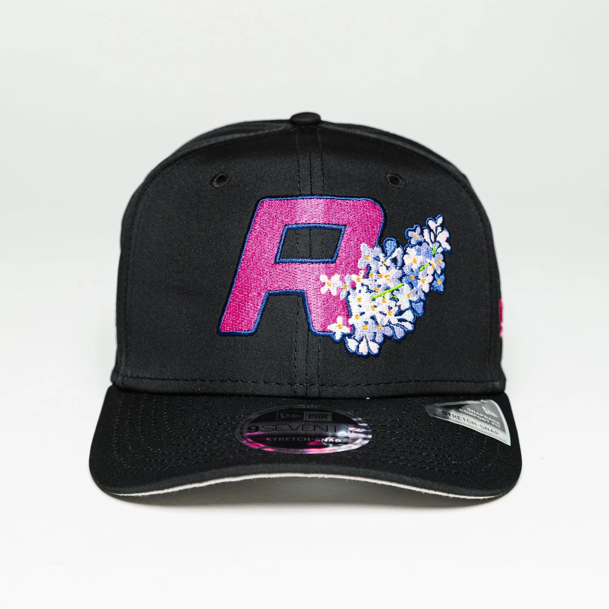 New Era 9SEVENTY Lilac Black Stretch Snapback