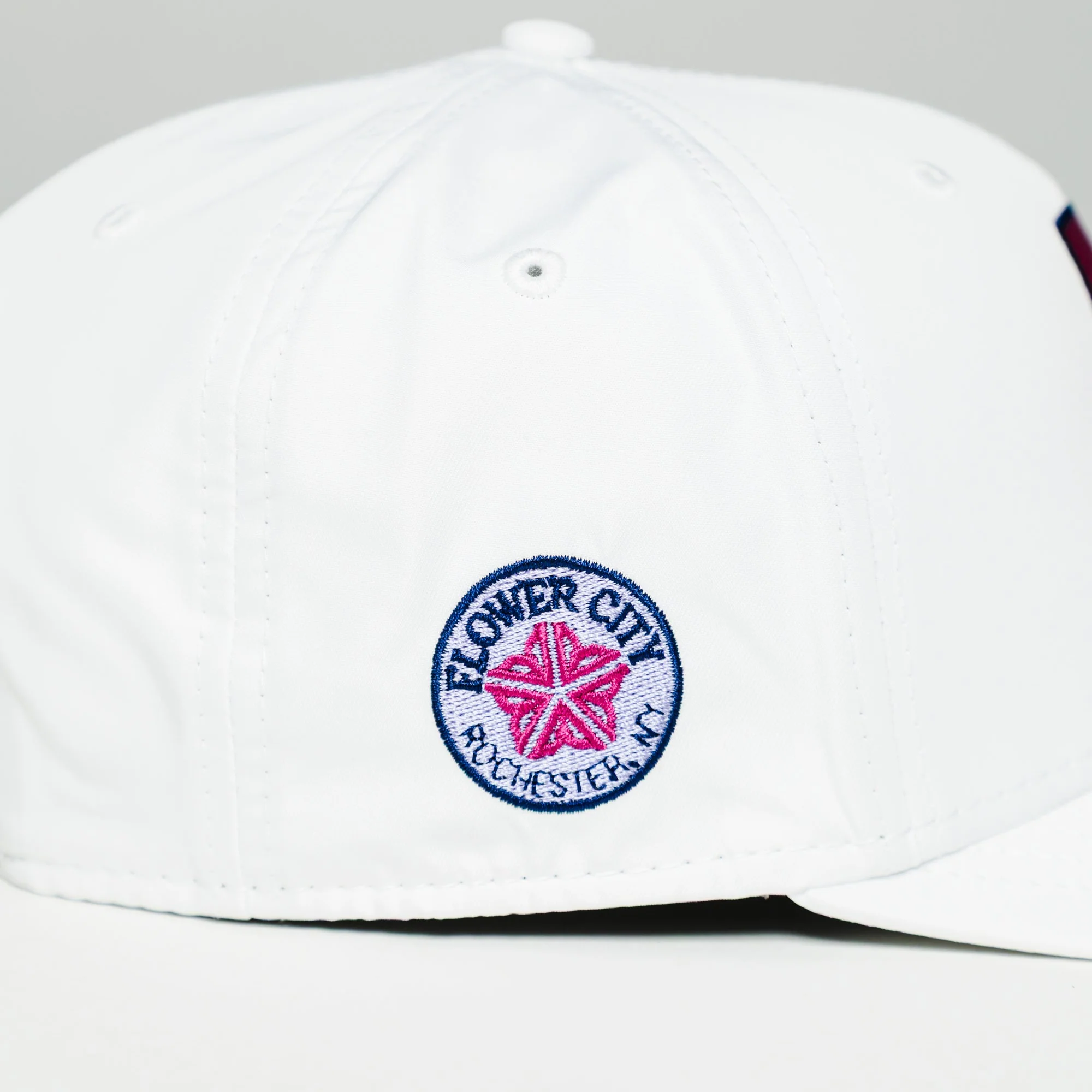 New Era 9SEVENTY Lilac White Stretch Snapback - Image 5
