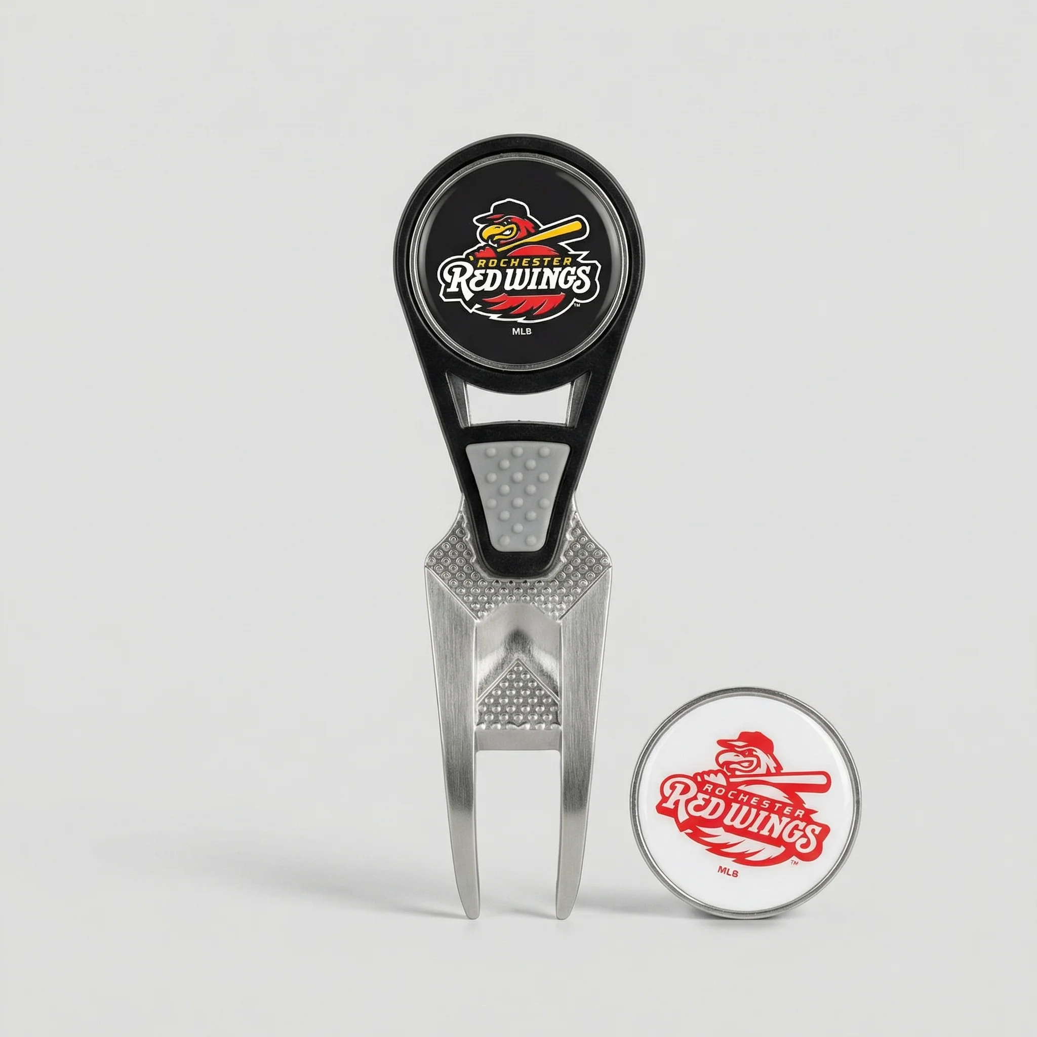 The Clubhouse Divot Tool
